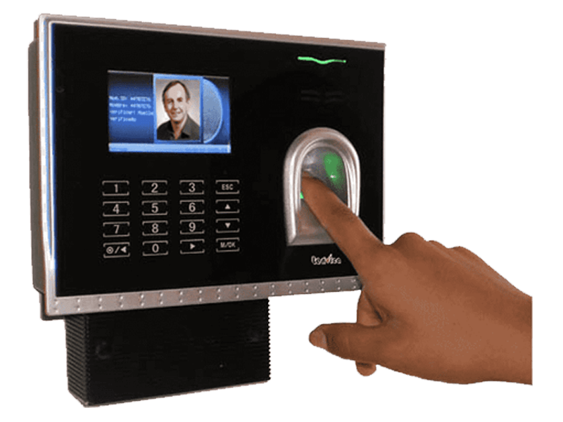 camaras de seguridad control de acceso siendo utilizada